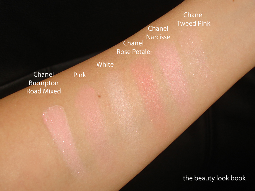 Chanel Poudre Tissée in Brompton Road, Joues Contraste in Narcisse